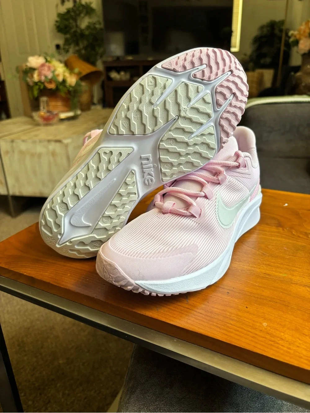 Nike (GS) Size 7Y  Big Kids Star Runner 4 Pink New DX7615-602